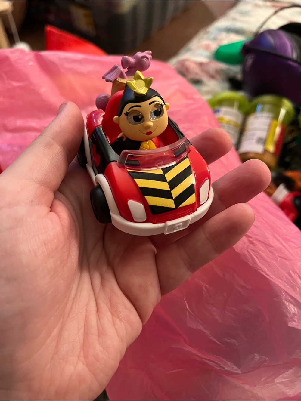 disney doorables vehicles - red queen